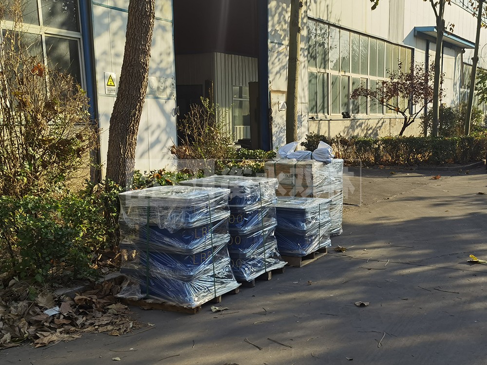 建筑铅芯防震支座装置